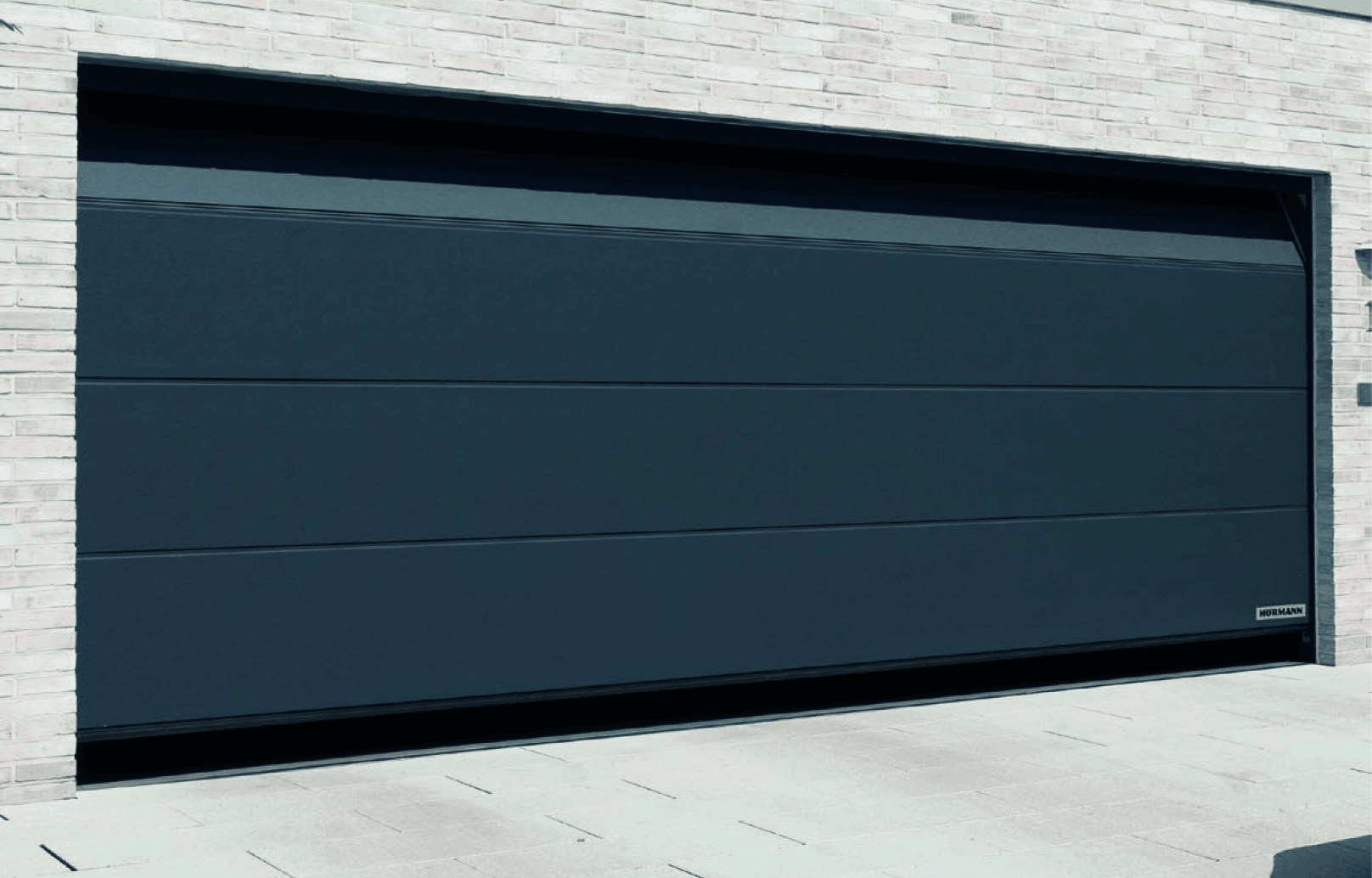 Immagine di una porta sezionale di un garage